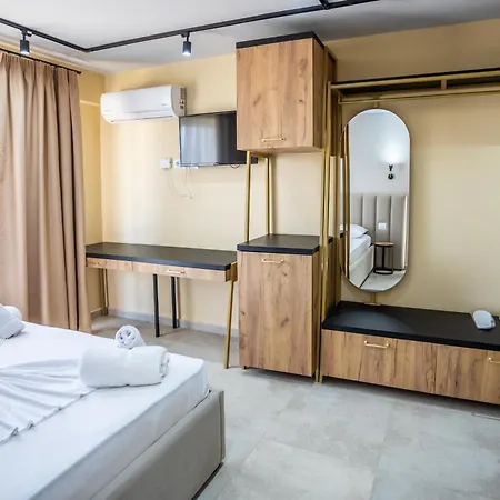 Hotel The Blue Wave Himare
