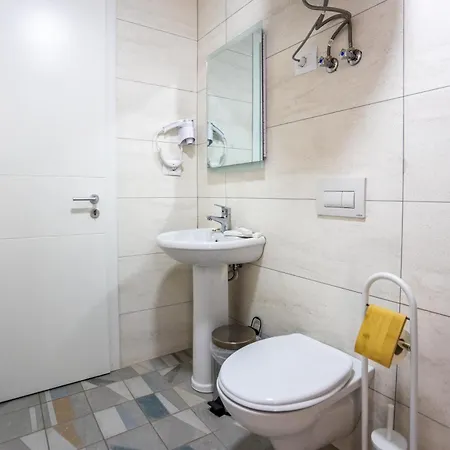 Hotel The Blue Wave Himare